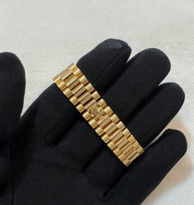 Rolex Datejust 31 Oyster Yellow Gold And Diamonds