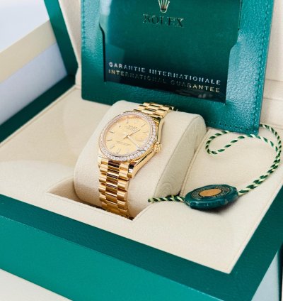 Rolex Datejust 31 Oyster Yellow Gold And Diamonds