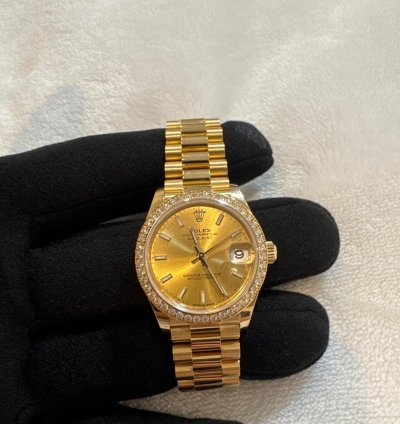 Rolex Datejust 31 Oyster Yellow Gold And Diamonds