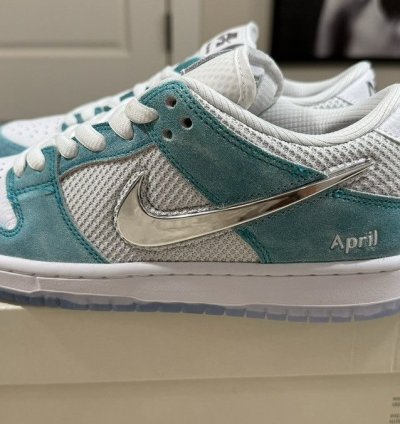 April Skateboards Dunk Sb