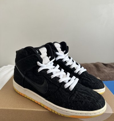 Black Skunk Nike Sb Dunk High 2016