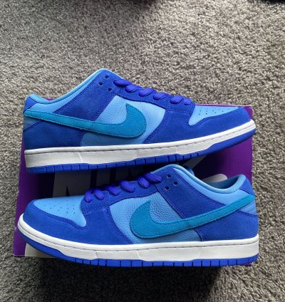 Nike Sb Dunk Low Blue Raspberry