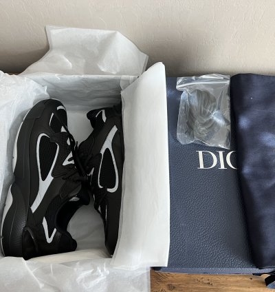 Dior B24 Black Reflective