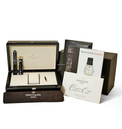 Patek Philippe Annual Calendar Warranty Included Used Complications Annual Calendar Moon Phase 5205r-010 -buckle Men Watch