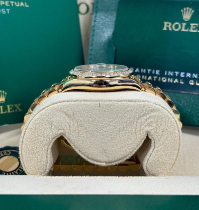 Rolex Datejust 31 Yellow Gold Diamond Set Mop Dial New 2024 Box And Papers