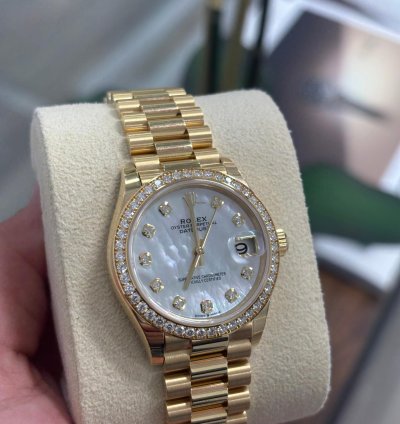 Rolex Datejust 31 Yellow Gold Diamond Set Mop Dial New 2024 Box And Papers