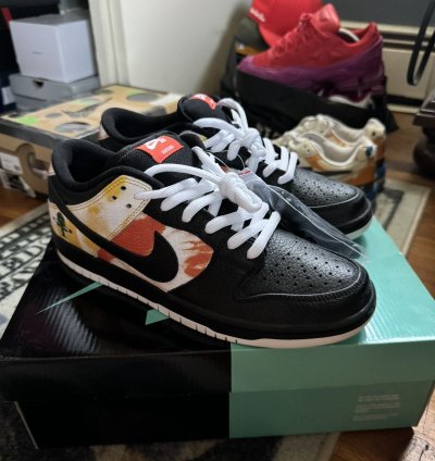 Nike Sb Dunk Low Raygun