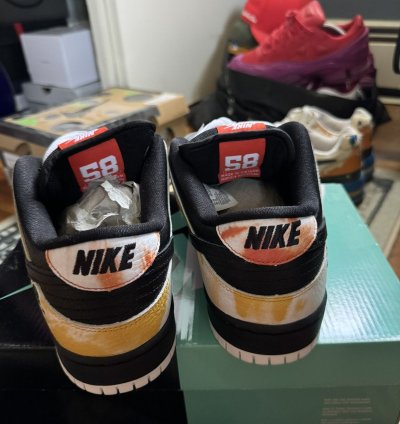 Nike Sb Dunk Low Raygun
