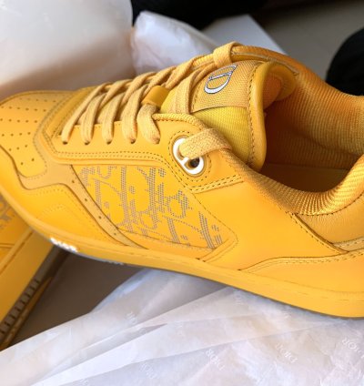Dior B27 Low World Tour Yellow