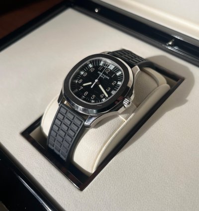 Patek Philippe Aquanaut 2008 Never Worn
