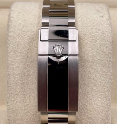 Rolex Daytona 116509 White Gold Blue Dial Unworn 2022