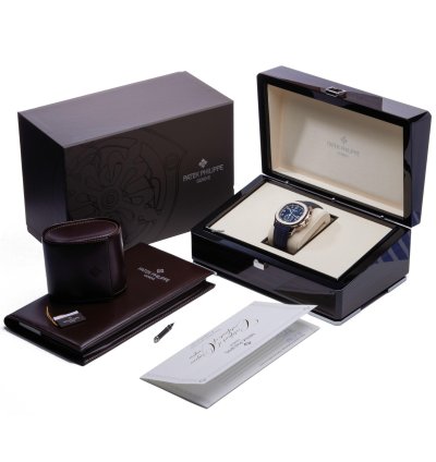 Patek Philippe Aquanaut 18k White Gold 5968g-001 - Ats-w007851