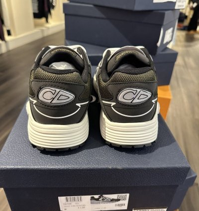Dior B30 Black Olive 42 Fit 9 Us