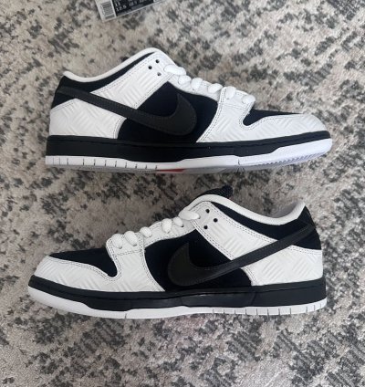 Nike Sb Tightbooth Dunk Low Sz 11 Brand New