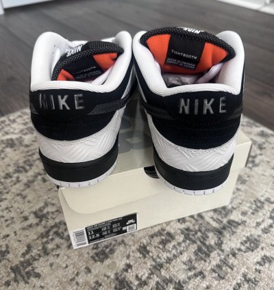 Nike Sb Tightbooth Dunk Low Sz 11 Brand New