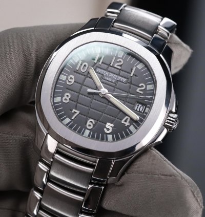 Patek Philippe Aquanaut 40mm Complete Set 5167a Steel Black Dial Bracelet Black Strap Mint 5167a-001