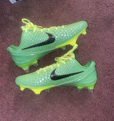 Nike Vapor Edge Kobe 6 Grinch Cleats