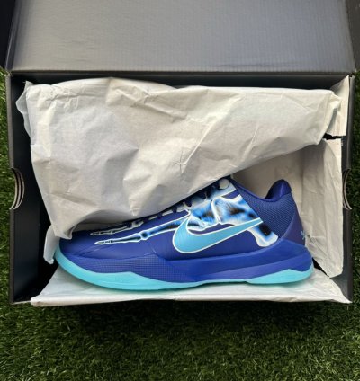 Nike Zoom Kobe 5 Protro -ray Size 10 5
