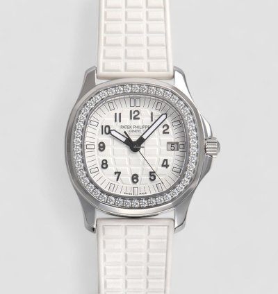 Patek Philippe Aquanaut 5067a Ladies Luce Ss White