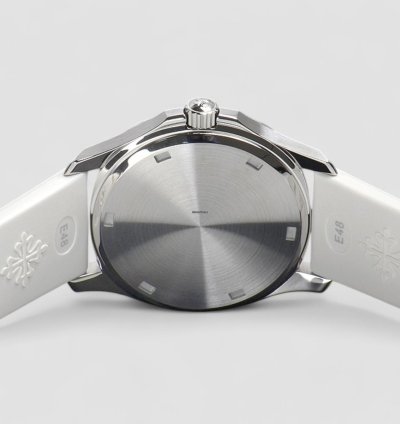 Patek Philippe Aquanaut 5067a Ladies Luce Ss White
