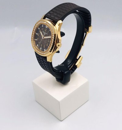 Patek Philippe Aquanaut 5068r-001
