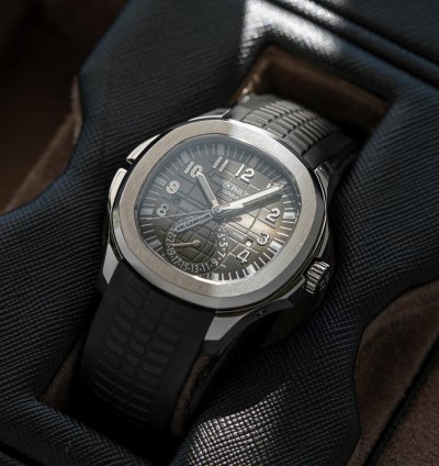 Patek Philippe Aquanaut 5164a Aquanaut Travel Time Steel