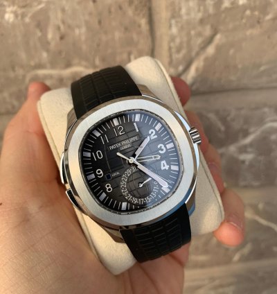 Patek Philippe Aquanaut 5164a-001 Black Aquanaut