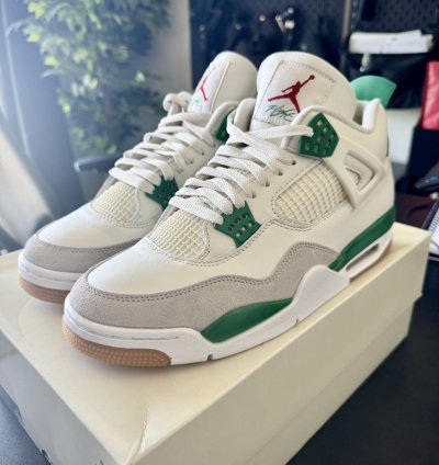 Nike Sb Air Jordan 4 Pine Green