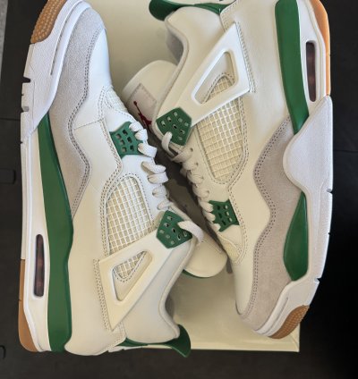 Nike Sb Air Jordan 4 Pine Green