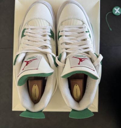Nike Sb Air Jordan 4 Pine Green