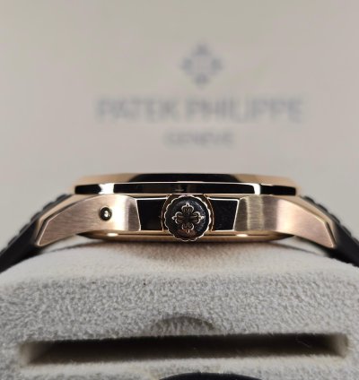 Patek Philippe Aquanaut 5164r Mint 18k Rose Gold
