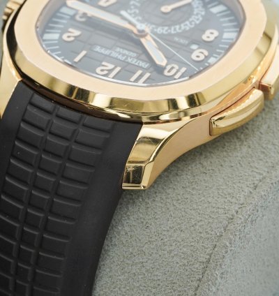 Patek Philippe Aquanaut 5164r Travel Time 18k Rose Gold Boxes Papers