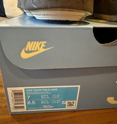 Size 7 Nike Travis Scott Zoom Field Jaxx Light Chocolate