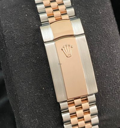 Rolex Datejust 36 New 2025 Unworn Datejust 36 2-tone Jubilee Factory Diamond Bezel Black Diamond Dial