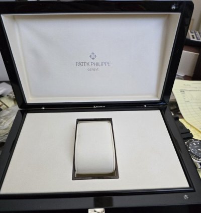 Patek Philippe Aquanaut 5167 1a 40mm Auto Luxury Watch Gorgeous 2010 Papers