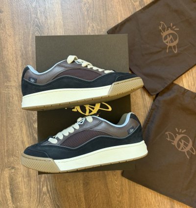 Dior Cactus Jack B713 Sneakers Mocha