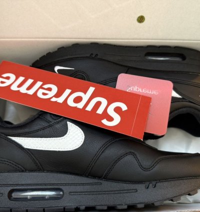 Supreme Nike Air Max