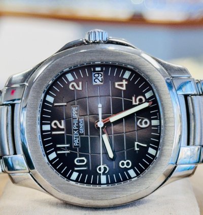 Patek Philippe Aquanaut 5167a Steel Black Dial 40mm Stainless Steel Bracelet Mint