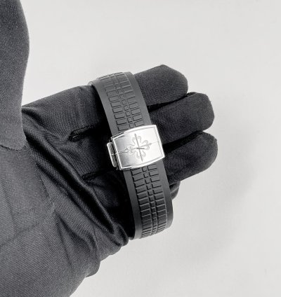 Patek Philippe Aquanaut 5167a-001 Selfwinding Stainless Steel Black Dial 2022