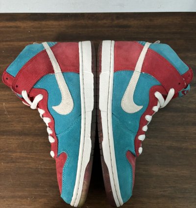 Nike Sb Dunk High Bloody Gums
