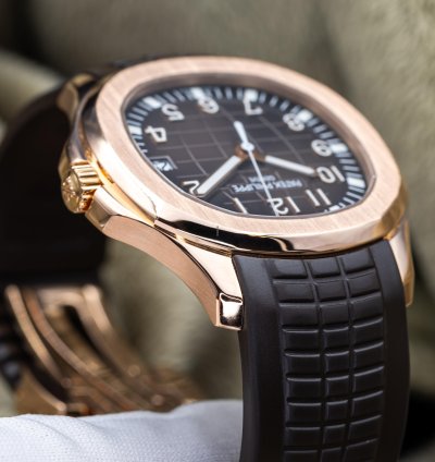 Patek Philippe Aquanaut 5167r-001 40mm Rose Gold Brown Dial Full Set