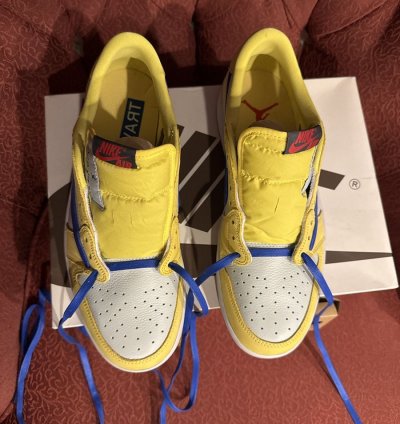 Travis Scott Canary Jordan 1 Retro Low