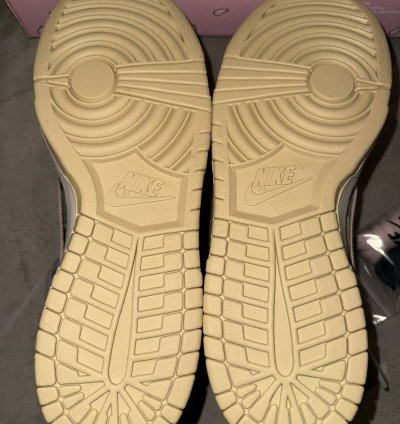 Travis Scott Dunk Low Special Box