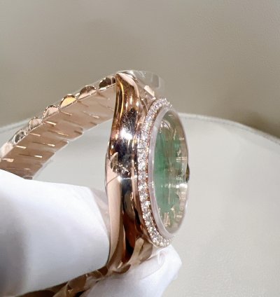Rolex Day-date 36 2025 New Day-date 36 Everose Gold Green Aventurine Diamond Bezel