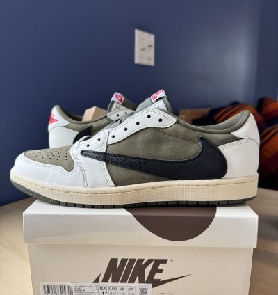 Travis Scott Jordan 1 Low Medium Olive