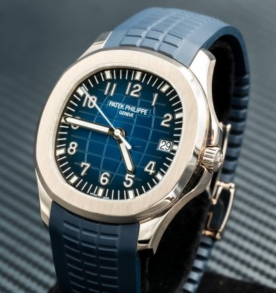 Patek Philippe Aquanaut 5168g Blue Dial 42mm Full Set