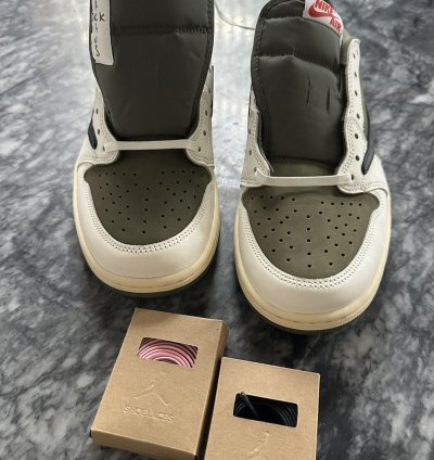 Travis Scott Jordan 1 Low Og Reverse Olive