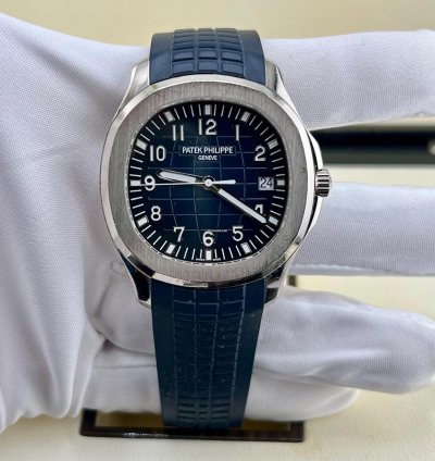 Patek Philippe Aquanaut 5168g White Gold Blue Dial 2019