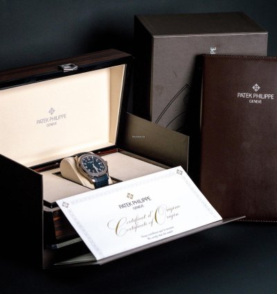 Patek Philippe Aquanaut 5168g-001