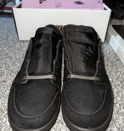 Travis Scott Jordan 1 Low Velvet Brown